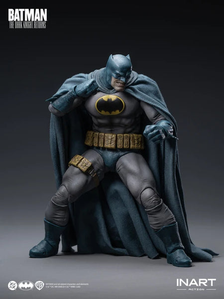 訂貨碼:81276 <訂價$668> #(免手續費)蝙蝠俠(藍色戰衣)=Batman:The Dark Knight Returns(黑夜之神歸來) Action Figure