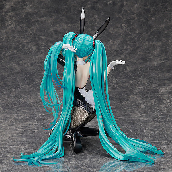 SheetNo:75153 <OrderPrice$2640> #初音未來 (兔女郎Ver/Art by 三目YYB)=1/4 Character Vocal系列01 初音未來 Figure
